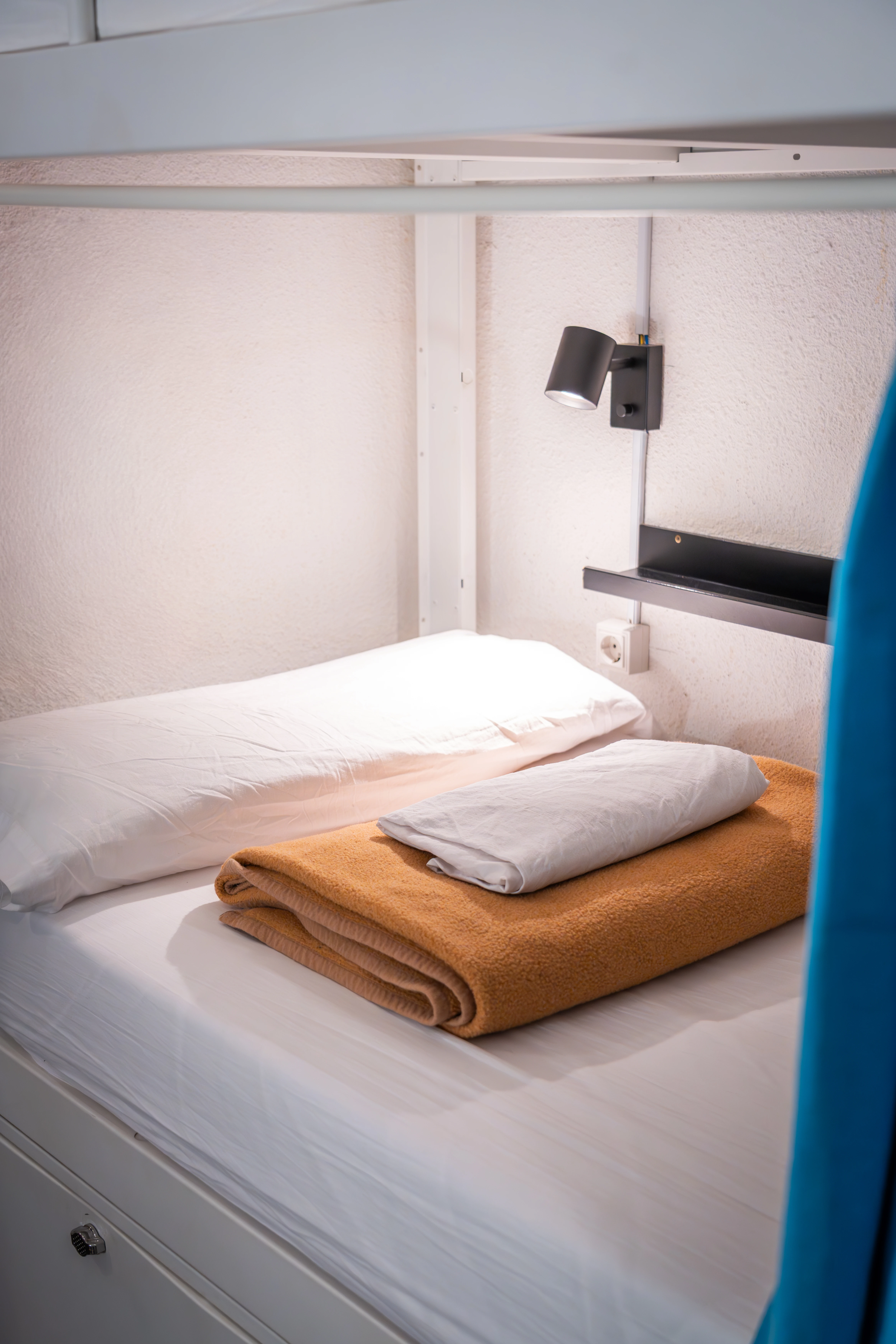 Comfy beds in female 4‑bed room in Barcelona